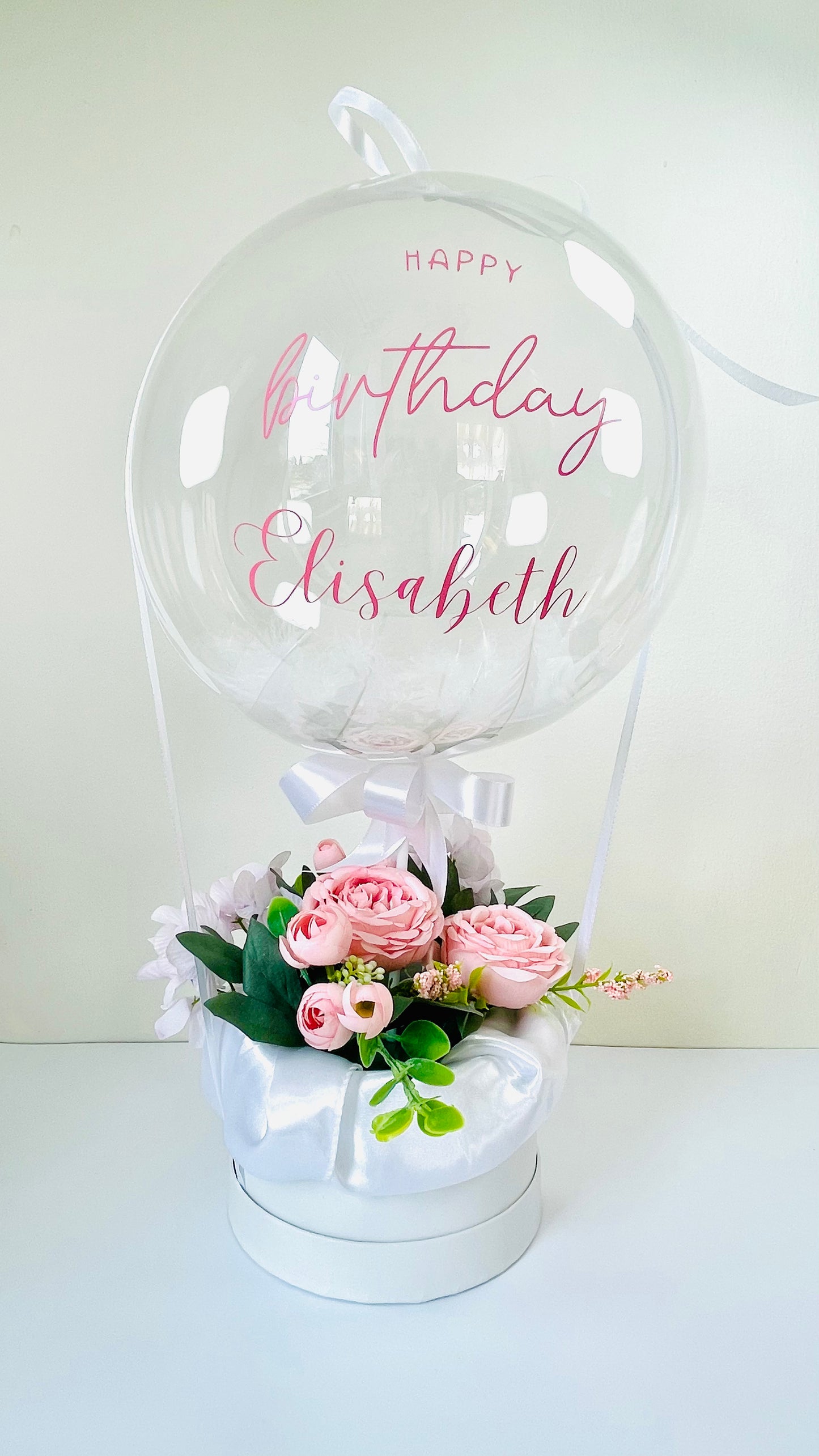 Bubble-Ballon mit Blumen und personalisiertem Text